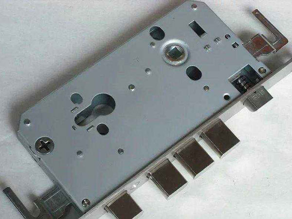 丰润24小时上门开锁公司